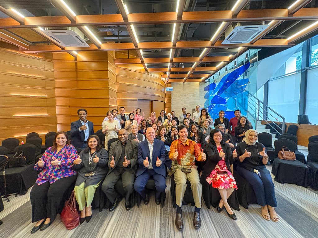 Exclusive High-Tea with Shep Hyken on Customer Experience (CX)